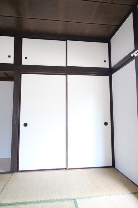 物件内観写真13　(収納)