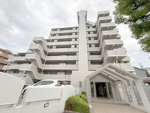 モンドミ－ル和光外観写真