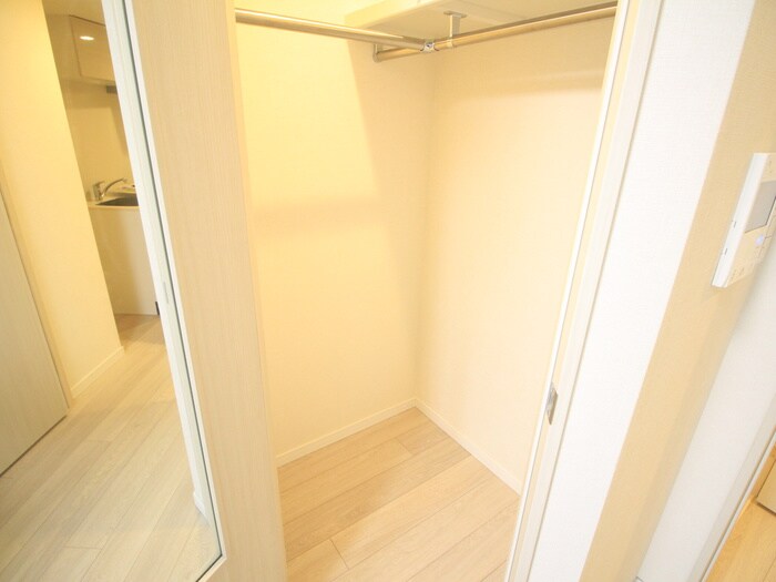 物件内観写真10　(収納)