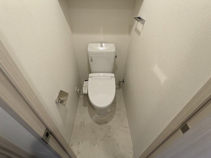 物件内観写真13　(トイレ)