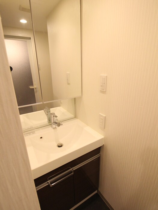 物件内観写真14　(洗面)