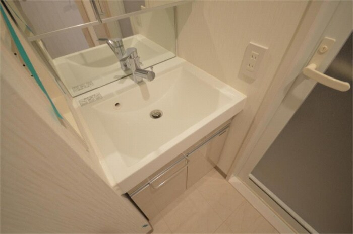 物件内観写真15　(洗面)