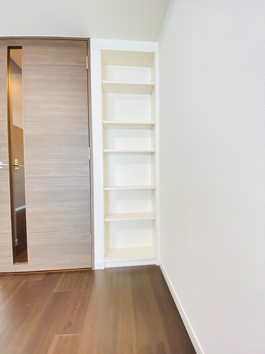 物件内観写真15　(収納)