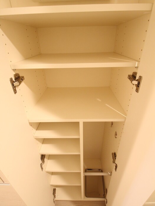 物件内観写真15　(靴箱)