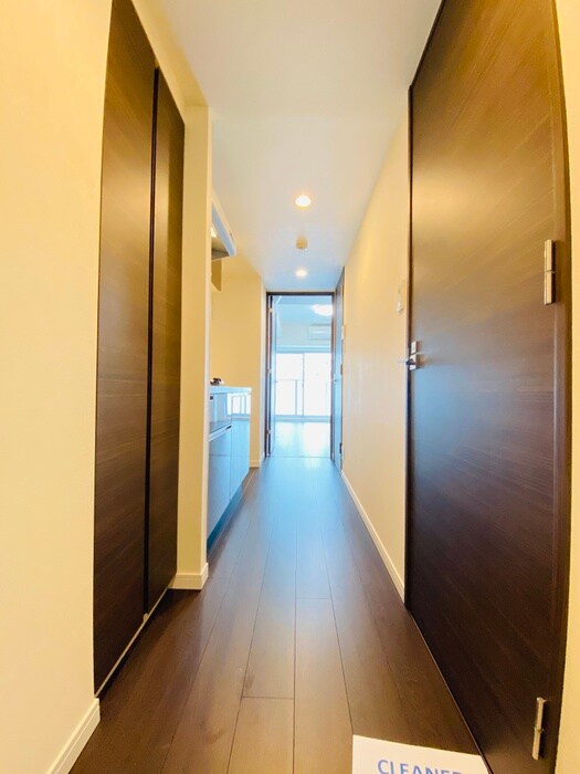 物件内観写真17　(廊下)
