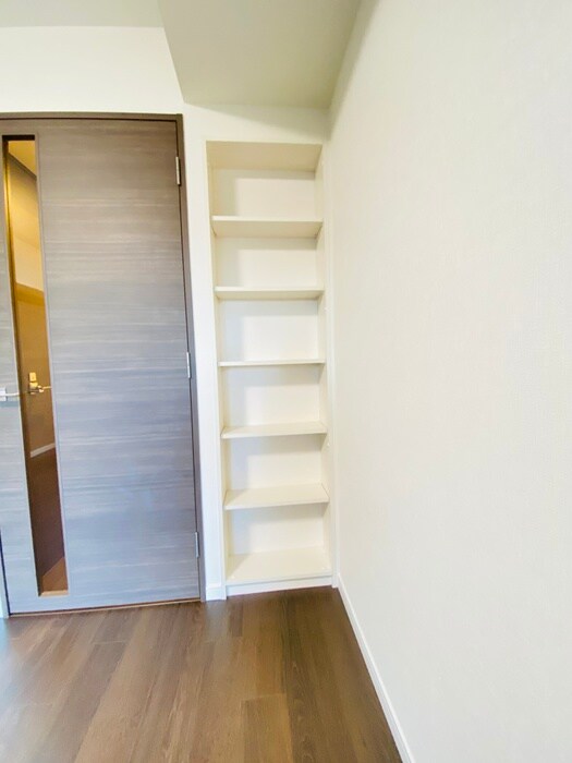 物件内観写真18　(収納)