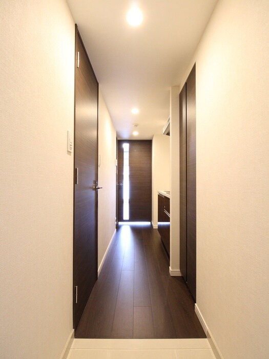 物件内観写真20　(廊下)