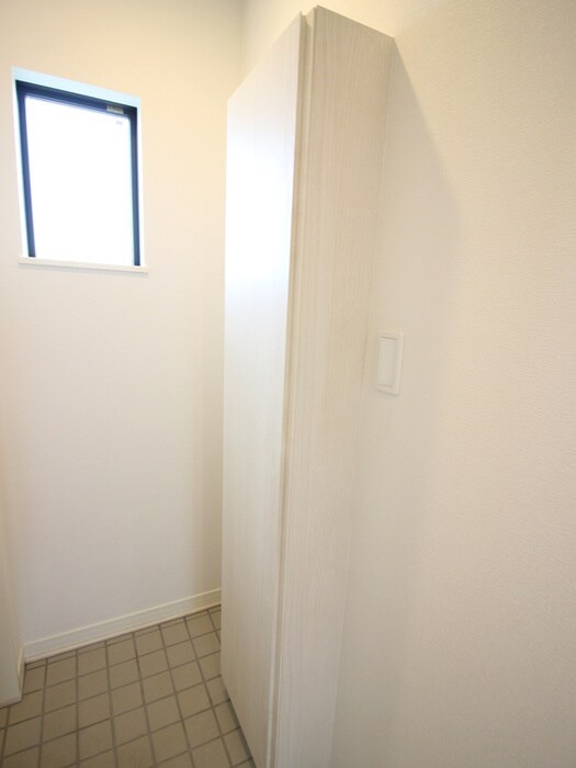 物件内観写真17　(靴箱)