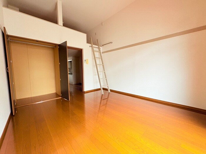 物件内観写真12　(居室)