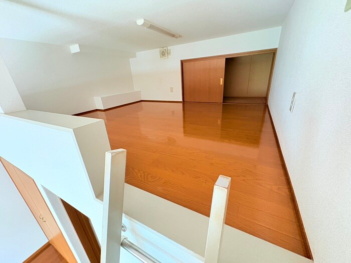 物件内観写真13　(居室)