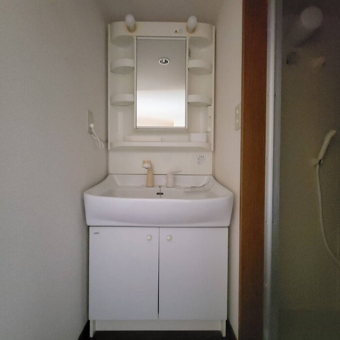 物件内観写真13　(洗面)