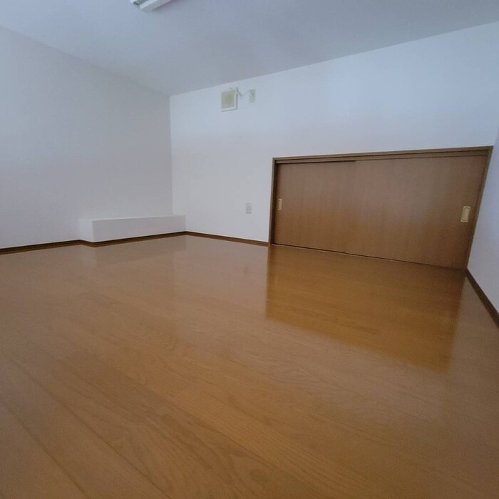 物件内観写真15　(ロフト)