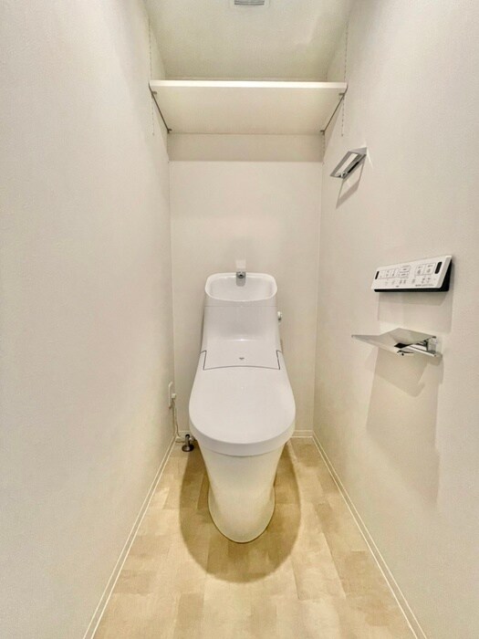 物件内観写真14　(トイレ)