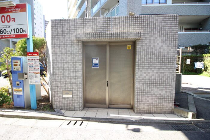物件外観写真6　(建物設備)
