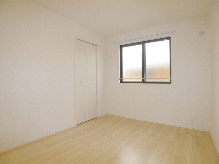 物件内観写真11　(居室)