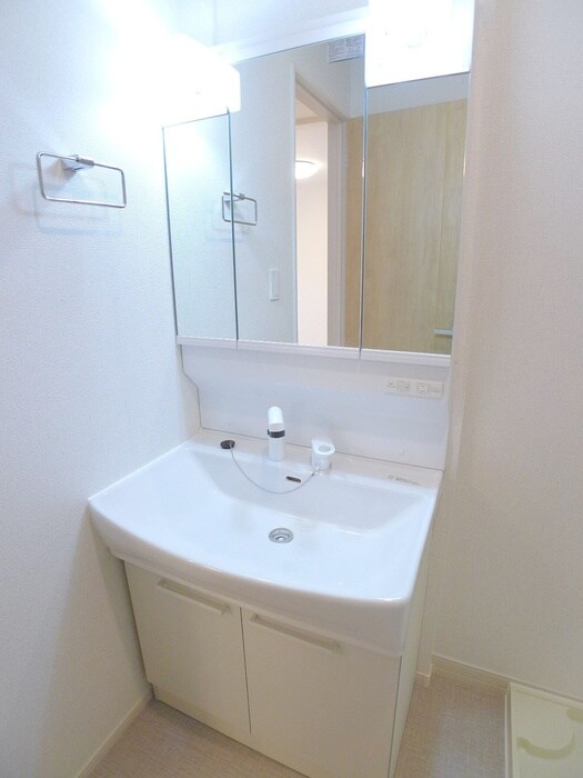 物件内観写真13　(洗面)