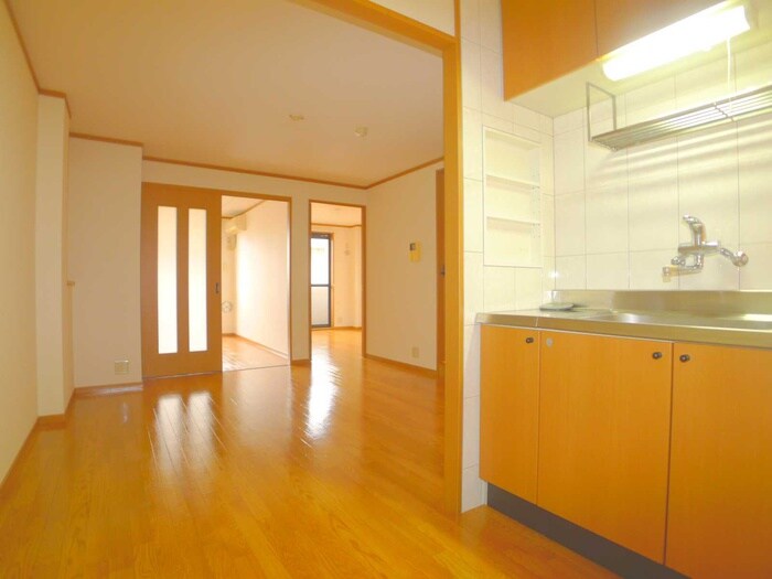 物件内観写真8　(居室)