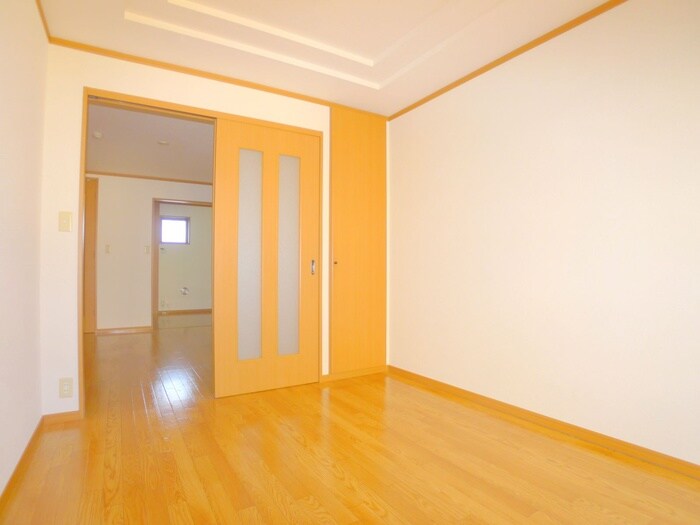 物件内観写真11　(廊下)