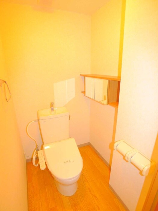 物件内観写真18　(トイレ)