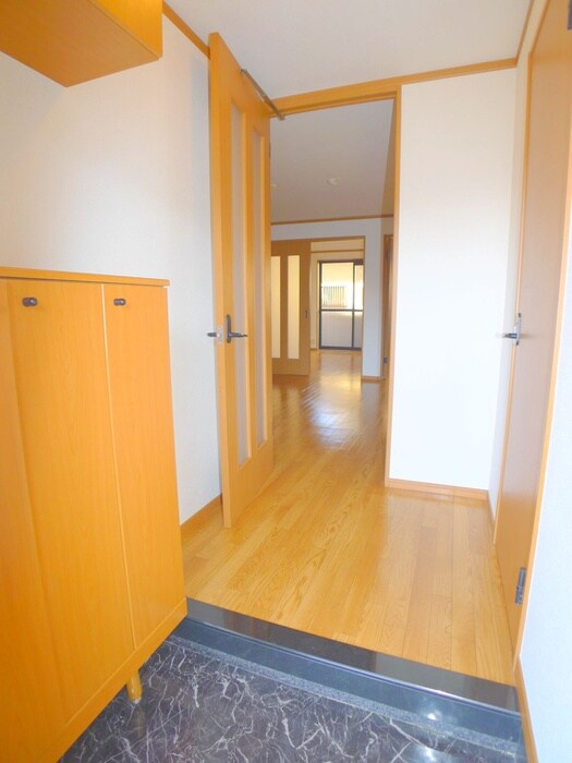 物件内観写真19　(靴箱)