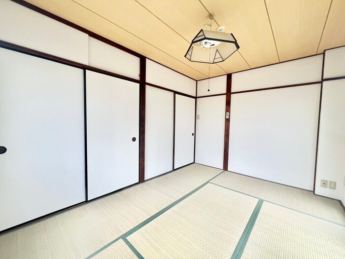 物件内観写真16　(居室)