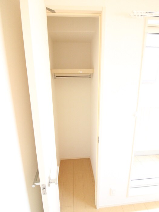 物件内観写真14　(収納)
