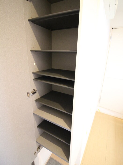 物件内観写真15　(靴箱)