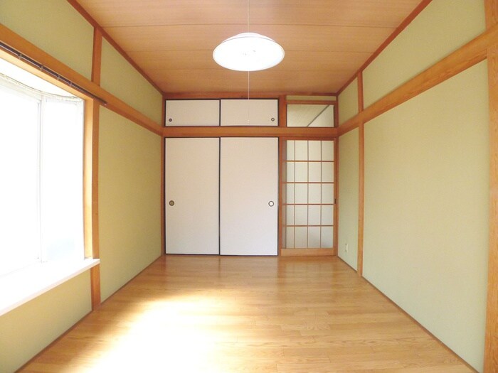 物件内観写真8　(居室)