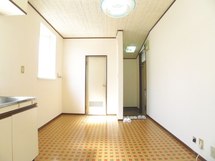 物件内観写真9　(居室)