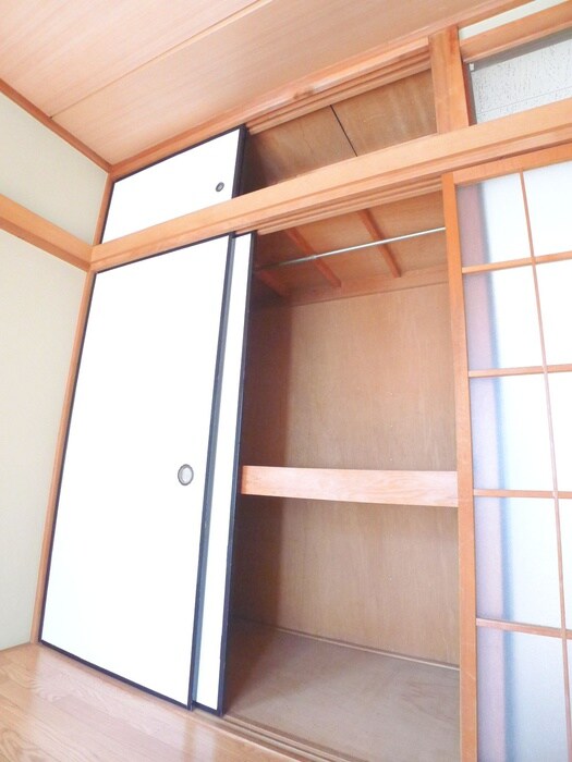 物件内観写真11　(収納)