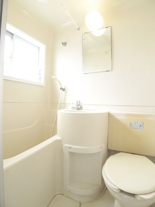 物件内観写真13　(バス／シャワールーム等)