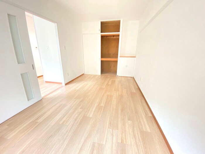 物件内観写真11　(居室)