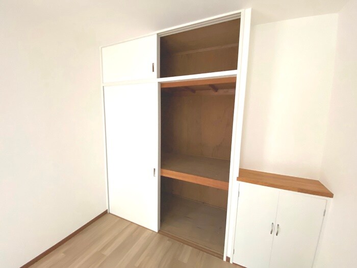 物件内観写真13　(収納)