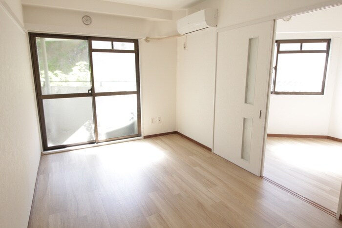 物件内観写真21　(居室)