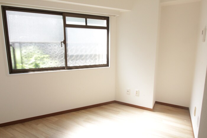 物件内観写真22　(居室)