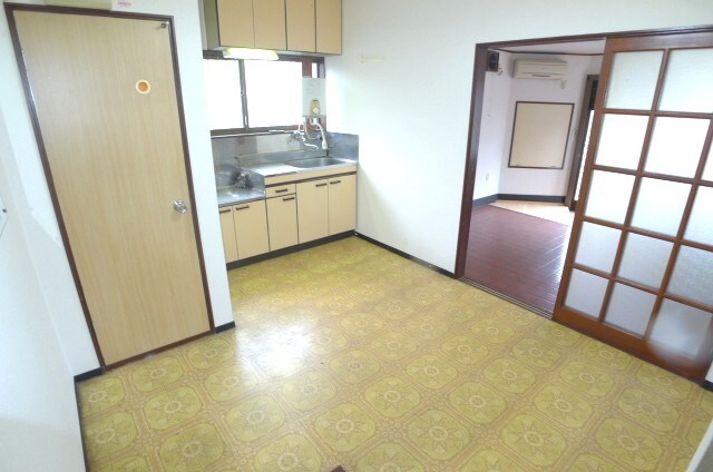 物件内観写真8　(キッチン)