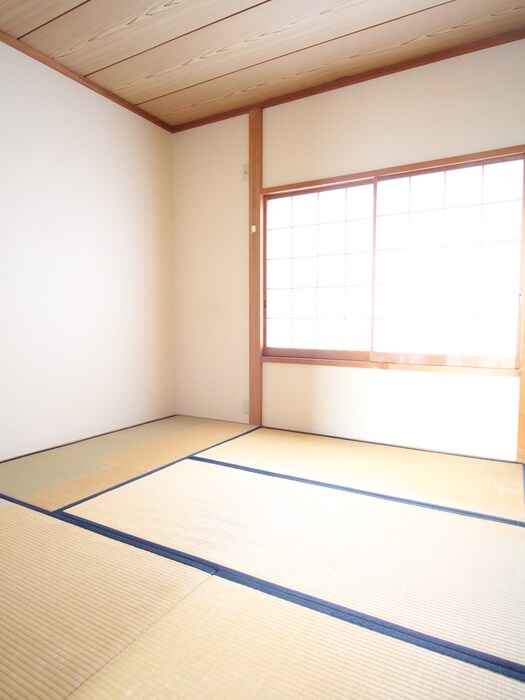 物件内観写真12　(居室)