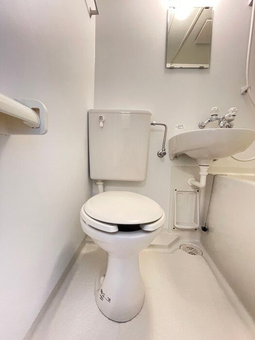 物件内観写真11　(トイレ)