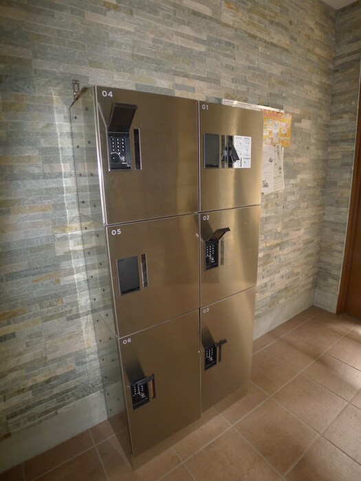 物件外観写真6　(建物設備)