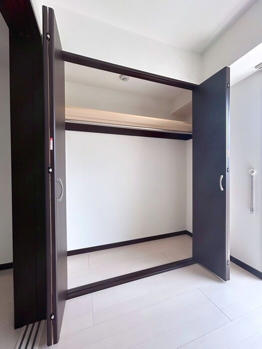 物件内観写真16　(収納)