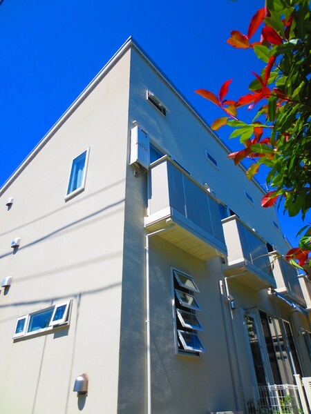 ＯＺ　ＡＰＡＲＴＭＥＮＴ外観写真