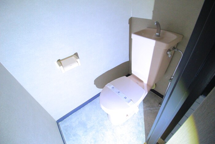 物件内観写真17　(トイレ)