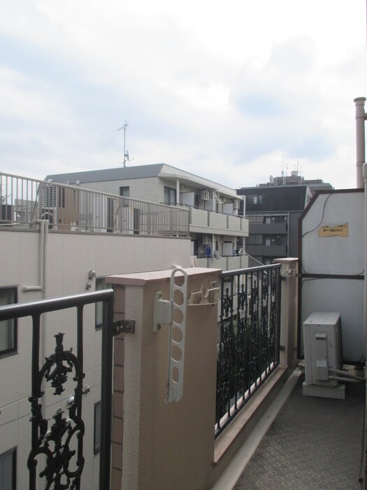 物件内観写真11　(ベランダ・バルコニー)