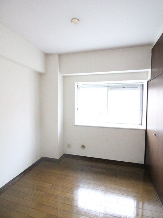 物件内観写真11　(居室)