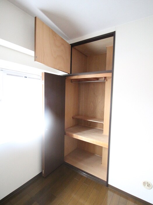 物件内観写真19　(収納)