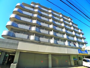 ｴﾚｶﾞﾝｽ 綾瀬6外観写真