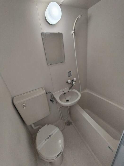 物件内観写真8　(バス／シャワールーム等)