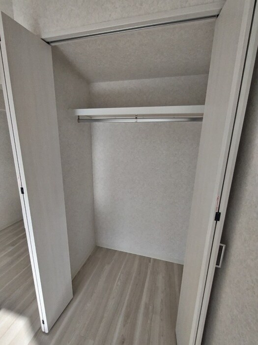 物件内観写真11　(収納)