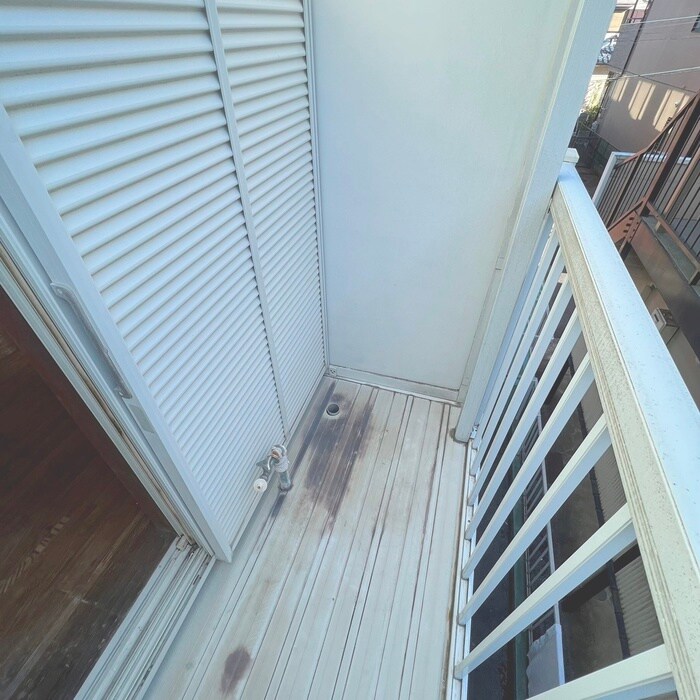 物件内観写真15　(洗濯機置場)