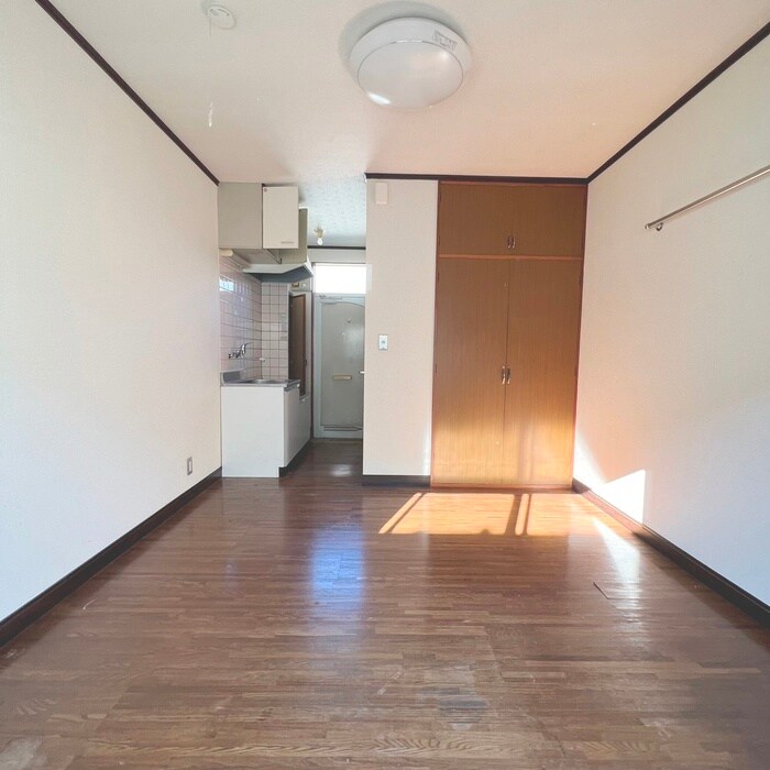 物件内観写真18　(居室)